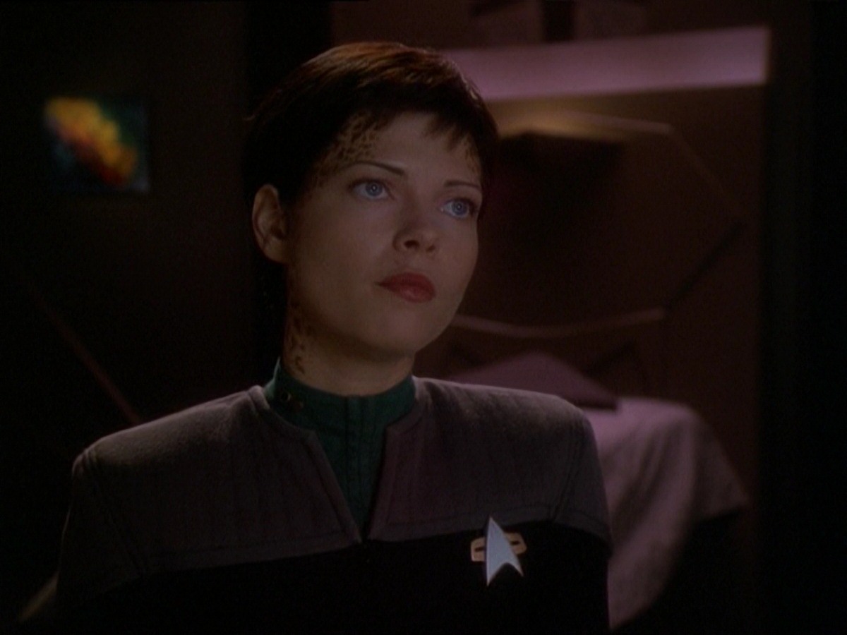 extant_StarTrek_DS9_7x11-ProdigalDaughter_0595.jpg