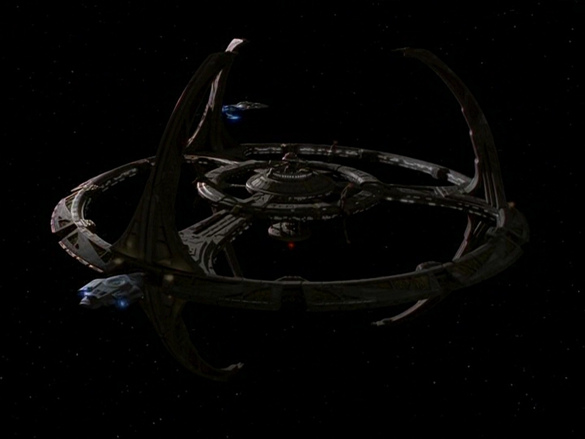 extant_StarTrek_DS9_7x11-ProdigalDaughter_3742.jpg