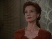 extant_StarTrek_DS9_7x11-ProdigalDaughter_3044.jpg