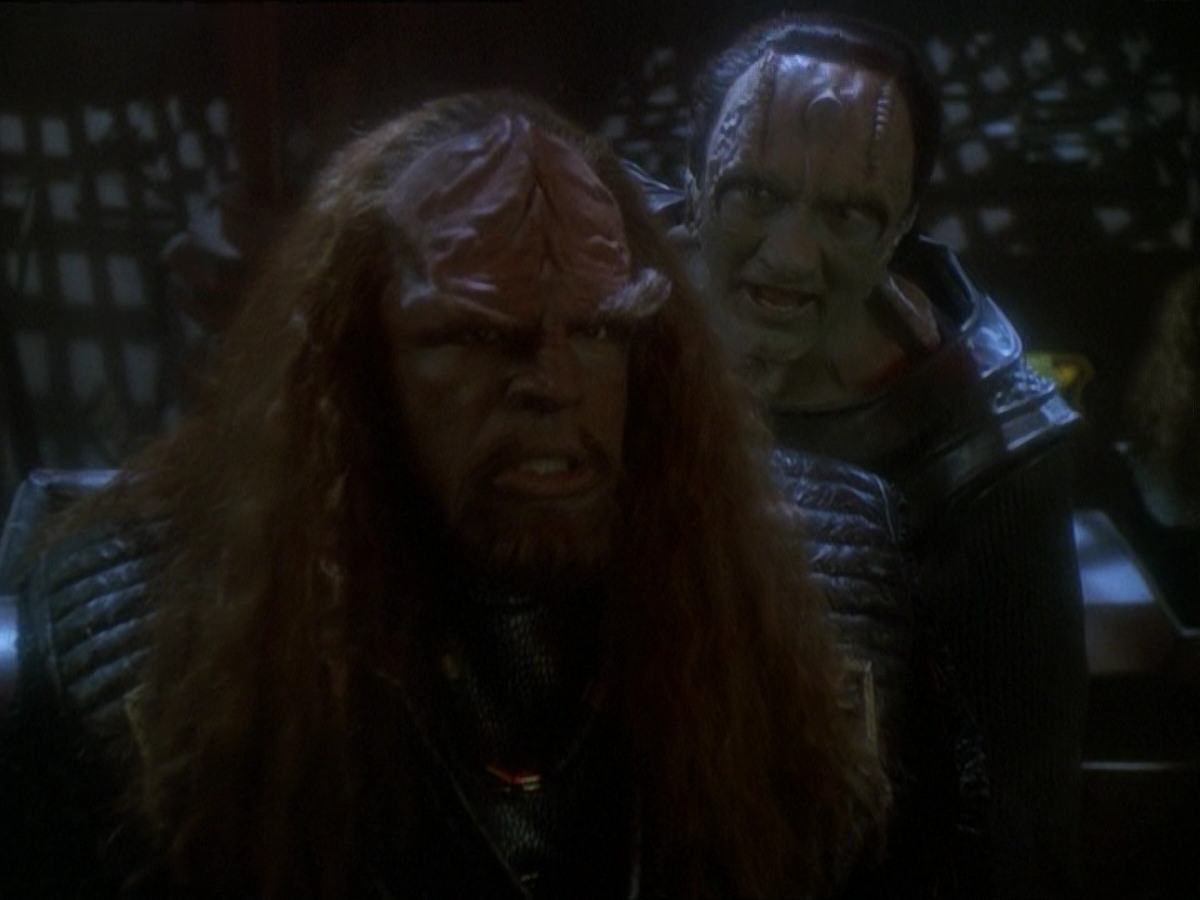 extant_StarTrek_DS9_7x12-TheEmperorsNewCloak_2061.jpg