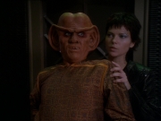 Filename=extant_StarTrek_DS9_7x12-TheEmperorsNewCloak_0279.jpg
Filesize=149KiB
Dimensions=1200x900
Date added=Jan 21, 2020 extant_StarTrek_DS9_7x12-TheEmperorsNewCloak_0279.jpg