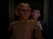 Filename=extant_StarTrek_DS9_7x12-TheEmperorsNewCloak_0284.jpg
Filesize=148KiB
Dimensions=1200x900
Date added=Jan 21, 2020 extant_StarTrek_DS9_7x12-TheEmperorsNewCloak_0284.jpg