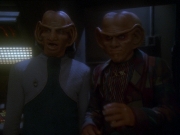 extant_StarTrek_DS9_7x12-TheEmperorsNewCloak_2188.jpg