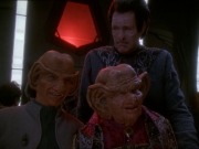 Filename=extant_StarTrek_DS9_7x12-TheEmperorsNewCloak_3697.jpg
Filesize=149KiB
Dimensions=1200x900
Date added=Jan 21, 2020 extant_StarTrek_DS9_7x12-TheEmperorsNewCloak_3697.jpg