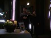 Filename=extant_StarTrek_DS9_7x13-FieldOfFire_0254.jpg
Filesize=147KiB
Dimensions=1200x900
Date added=Jan 21, 2020 extant_StarTrek_DS9_7x13-FieldOfFire_0254.jpg