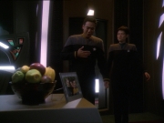 Filename=extant_StarTrek_DS9_7x13-FieldOfFire_0255.jpg
Filesize=144KiB
Dimensions=1200x900
Date added=Jan 21, 2020 extant_StarTrek_DS9_7x13-FieldOfFire_0255.jpg
