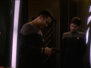 Filename=extant_StarTrek_DS9_7x13-FieldOfFire_0268.jpg
Filesize=132KiB
Dimensions=1200x900
Date added=Jan 21, 2020 extant_StarTrek_DS9_7x13-FieldOfFire_0268.jpg