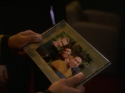 Filename=extant_StarTrek_DS9_7x13-FieldOfFire_0272.jpg
Filesize=128KiB
Dimensions=1200x900
Date added=Jan 21, 2020 extant_StarTrek_DS9_7x13-FieldOfFire_0272.jpg