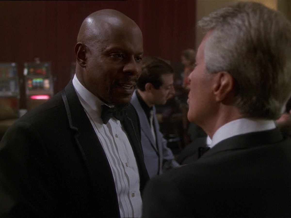 extant_StarTrek_DS9_7x15-Badda-BingBadda-Bang_2530.jpg