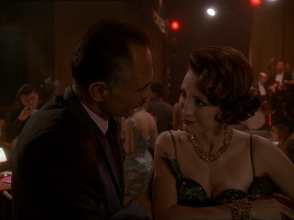 extant_StarTrek_DS9_7x15-Badda-BingBadda-Bang_2560.jpg
