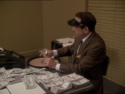 extant_StarTrek_DS9_7x15-Badda-BingBadda-Bang_2137.jpg