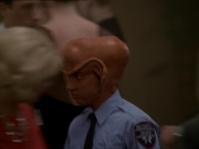 extant_StarTrek_DS9_7x15-Badda-BingBadda-Bang_2237.jpg