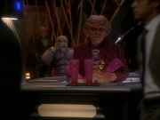 extant_StarTrek_DS9_7x15-Badda-BingBadda-Bang_2390.jpg