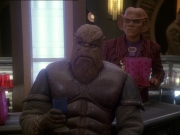 extant_StarTrek_DS9_7x15-Badda-BingBadda-Bang_2412.jpg