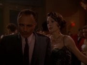 extant_StarTrek_DS9_7x15-Badda-BingBadda-Bang_2431.jpg