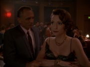 extant_StarTrek_DS9_7x15-Badda-BingBadda-Bang_2440.jpg