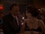 extant_StarTrek_DS9_7x15-Badda-BingBadda-Bang_2457.jpg