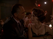 extant_StarTrek_DS9_7x15-Badda-BingBadda-Bang_2554.jpg
