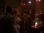 extant_StarTrek_DS9_7x15-Badda-BingBadda-Bang_2564.jpg