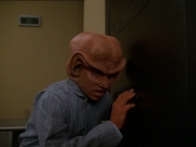 extant_StarTrek_DS9_7x15-Badda-BingBadda-Bang_2785.jpg