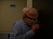 extant_StarTrek_DS9_7x15-Badda-BingBadda-Bang_2789.jpg