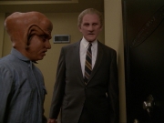 extant_StarTrek_DS9_7x15-Badda-BingBadda-Bang_2799.jpg
