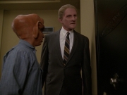 extant_StarTrek_DS9_7x15-Badda-BingBadda-Bang_2804.jpg