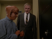extant_StarTrek_DS9_7x15-Badda-BingBadda-Bang_2814.jpg