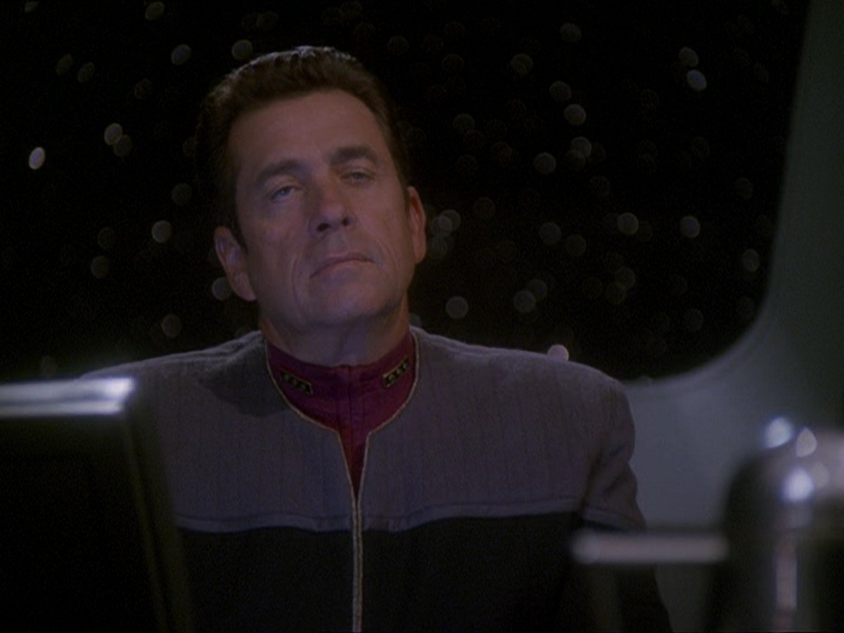 extant_StarTrek_DS9_7x16-InterArmaEnimSilentLeges_3258.jpg