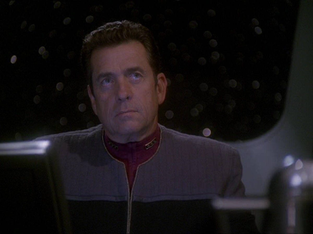 extant_StarTrek_DS9_7x16-InterArmaEnimSilentLeges_3288.jpg