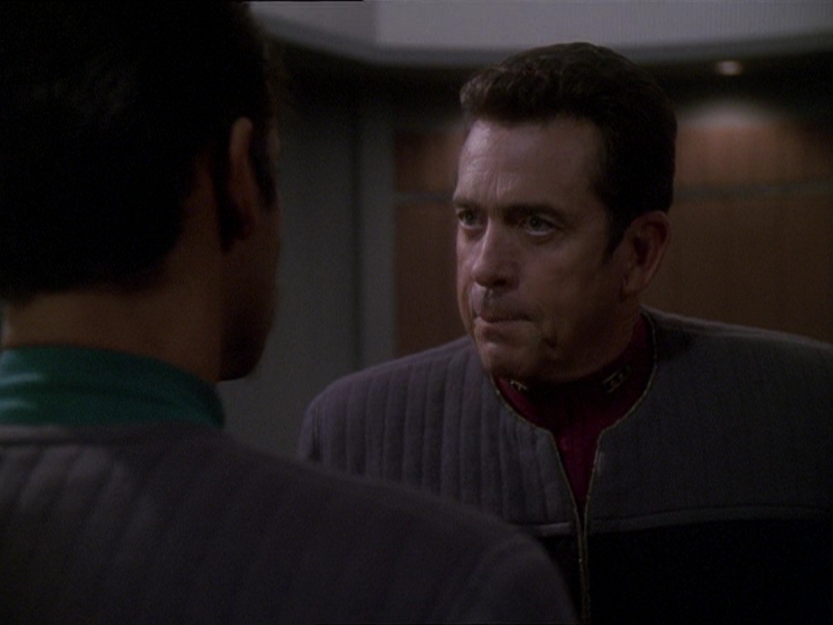 extant_StarTrek_DS9_7x16-InterArmaEnimSilentLeges_3442.jpg