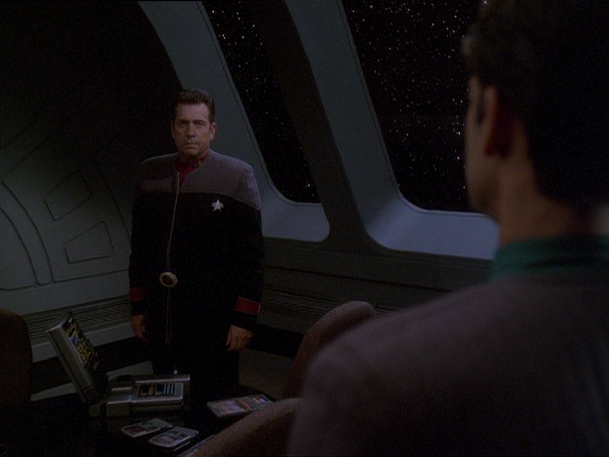 extant_StarTrek_DS9_7x16-InterArmaEnimSilentLeges_3547.jpg