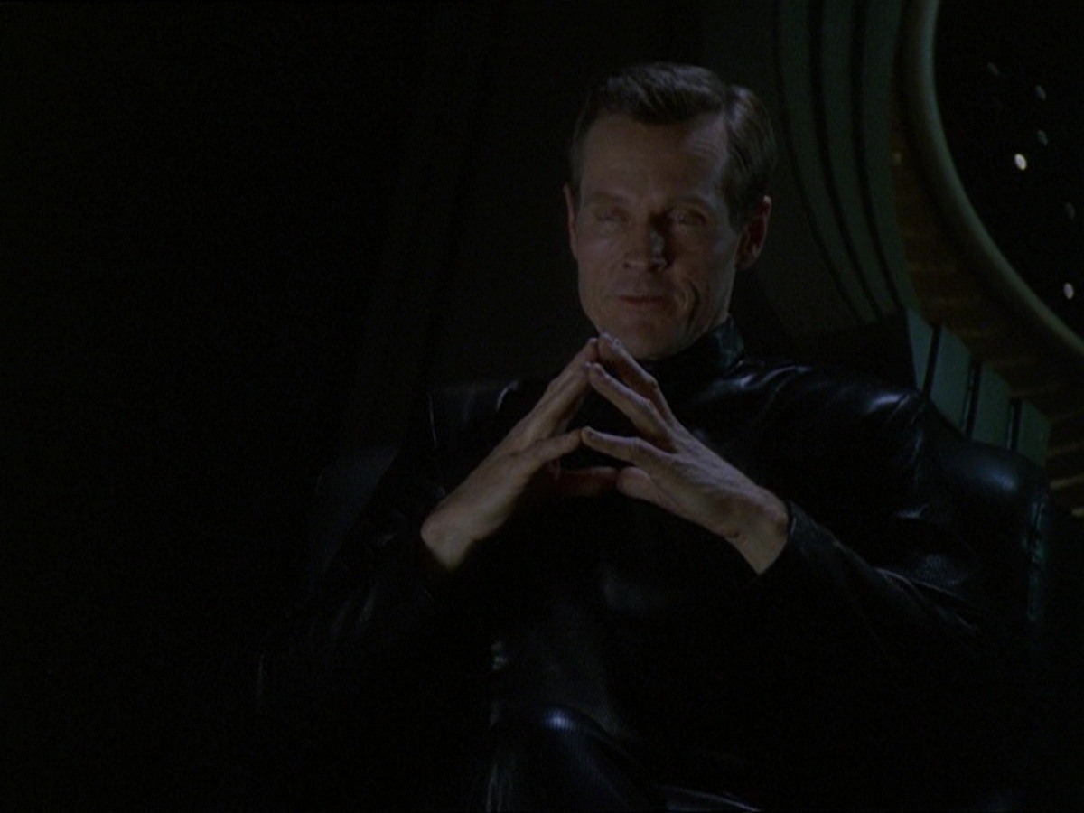 extant_StarTrek_DS9_7x16-InterArmaEnimSilentLeges_3584.jpg