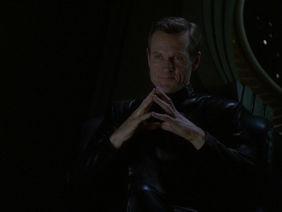 extant_StarTrek_DS9_7x16-InterArmaEnimSilentLeges_3585.jpg