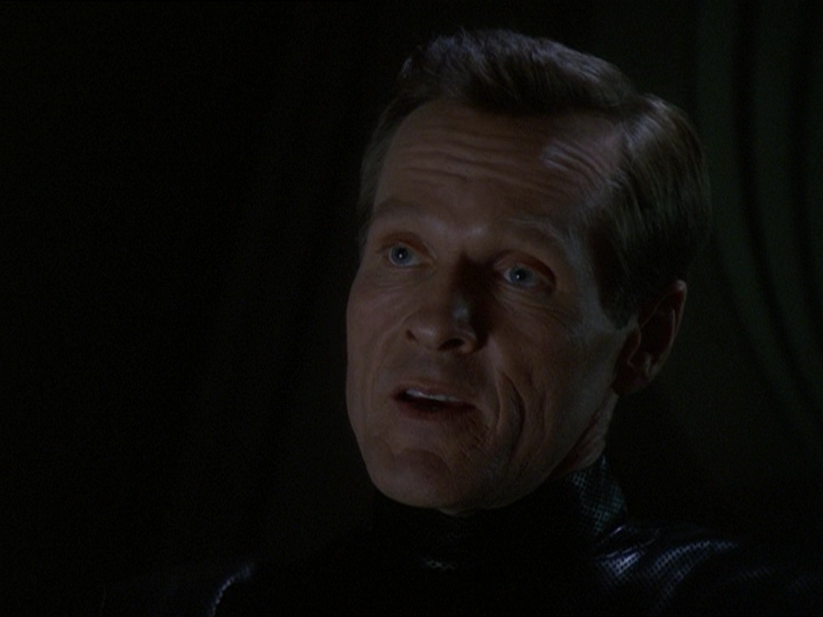 extant_StarTrek_DS9_7x16-InterArmaEnimSilentLeges_3660.jpg