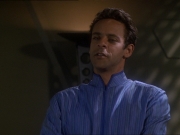 Filename=extant_StarTrek_DS9_7x16-InterArmaEnimSilentLeges_0620.jpg
Filesize=143KiB
Dimensions=1200x900
Date added=Jan 21, 2020 extant_StarTrek_DS9_7x16-InterArmaEnimSilentLeges_0620.jpg