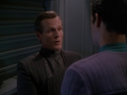 Filename=extant_StarTrek_DS9_7x16-InterArmaEnimSilentLeges_1464.jpg
Filesize=119KiB
Dimensions=1200x900
Date added=Jan 21, 2020 extant_StarTrek_DS9_7x16-InterArmaEnimSilentLeges_1464.jpg