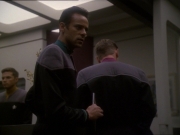 extant_StarTrek_DS9_7x16-InterArmaEnimSilentLeges_2152.jpg