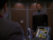 extant_StarTrek_DS9_7x16-InterArmaEnimSilentLeges_3244.jpg