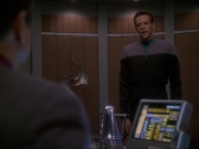 extant_StarTrek_DS9_7x16-InterArmaEnimSilentLeges_3250.jpg