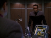 extant_StarTrek_DS9_7x16-InterArmaEnimSilentLeges_3251.jpg