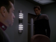 extant_StarTrek_DS9_7x16-InterArmaEnimSilentLeges_3309.jpg