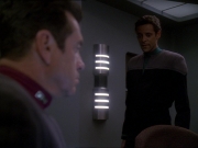 extant_StarTrek_DS9_7x16-InterArmaEnimSilentLeges_3311.jpg