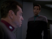 extant_StarTrek_DS9_7x16-InterArmaEnimSilentLeges_3316.jpg