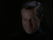 extant_StarTrek_DS9_7x16-InterArmaEnimSilentLeges_3677.jpg