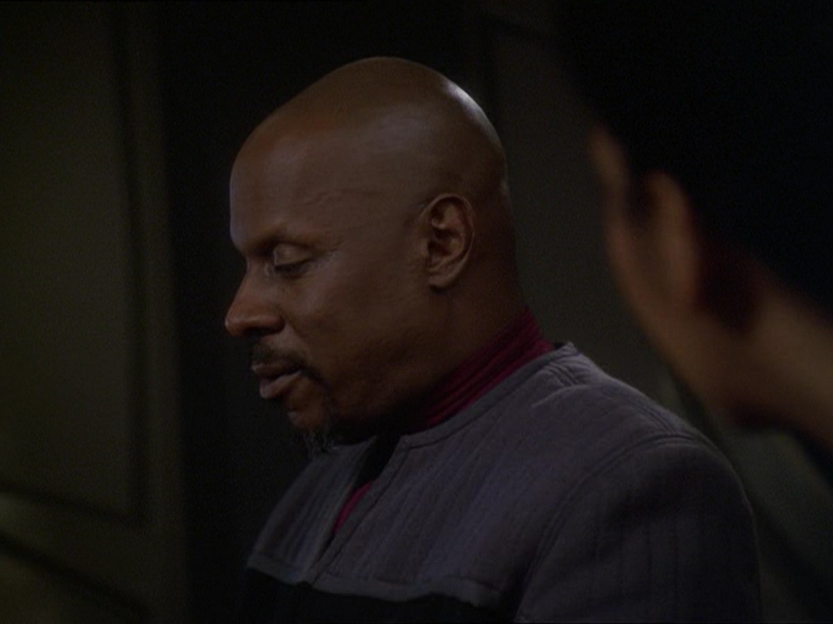 extant_StarTrek_DS9_7x17-Penumbra_0031.jpg