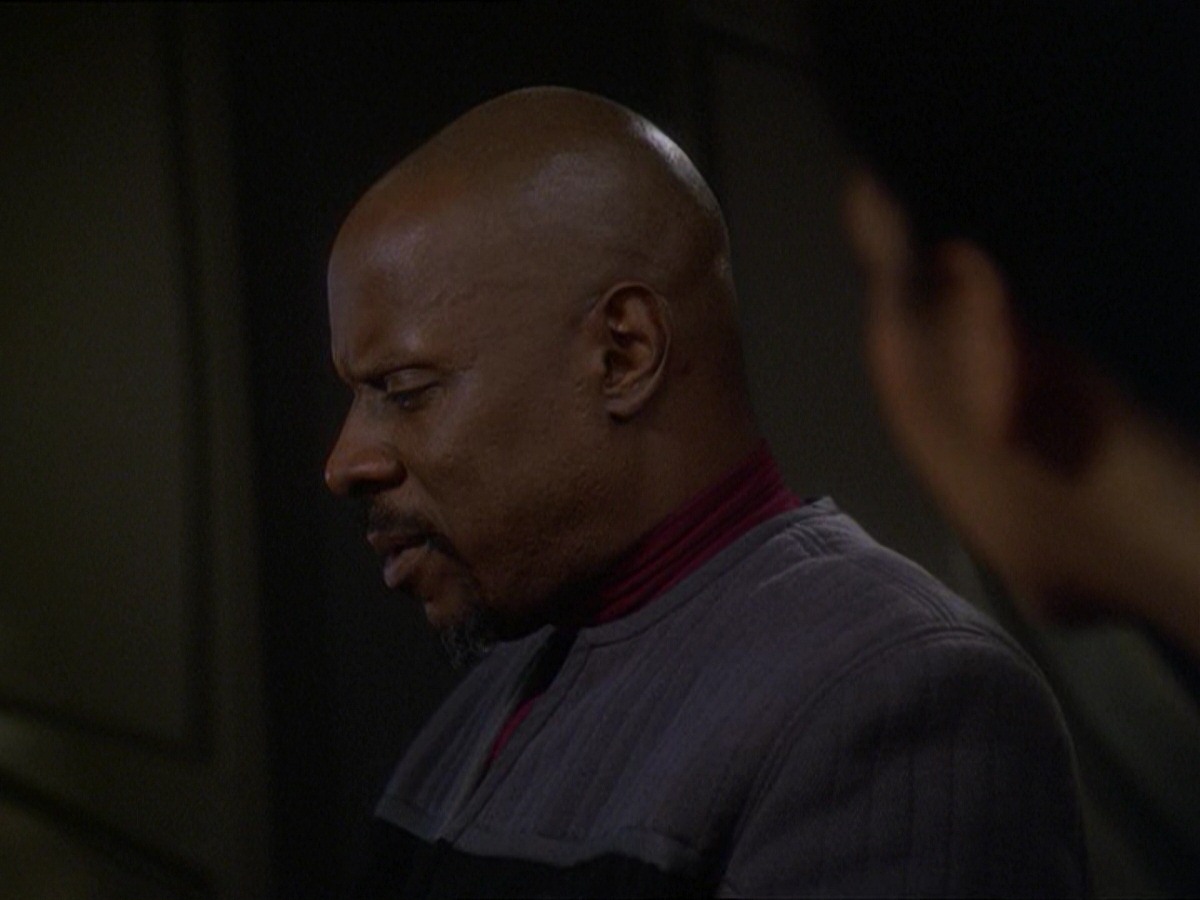 extant_StarTrek_DS9_7x17-Penumbra_0032.jpg