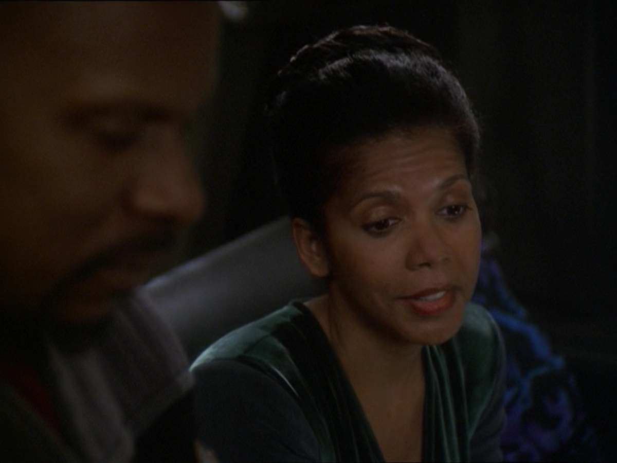 extant_StarTrek_DS9_7x17-Penumbra_0065.jpg
