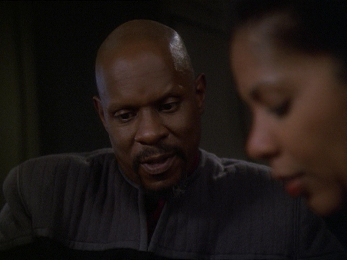 extant_StarTrek_DS9_7x17-Penumbra_0076.jpg
