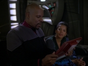 extant_StarTrek_DS9_7x17-Penumbra_0022.jpg